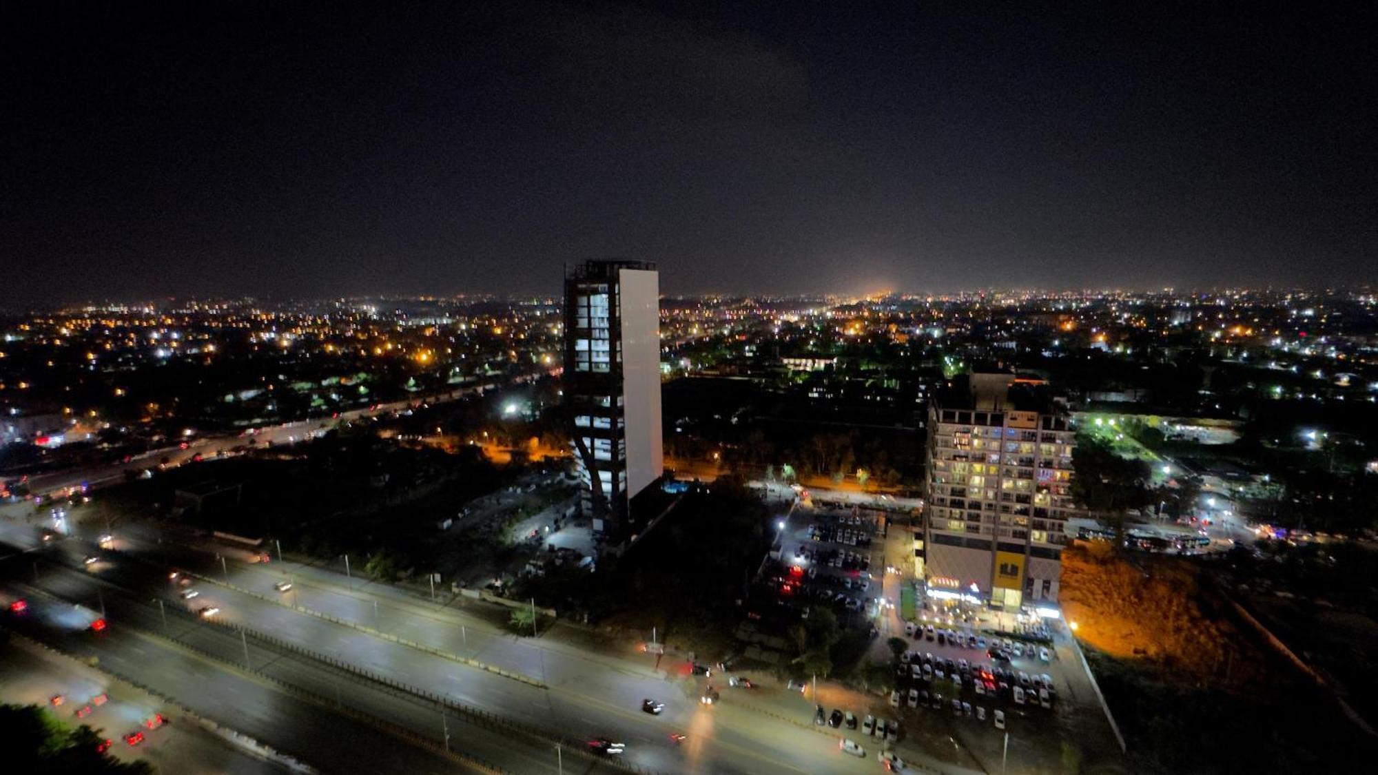 Centaurus Apartments Iszlámábád Kültér fotó