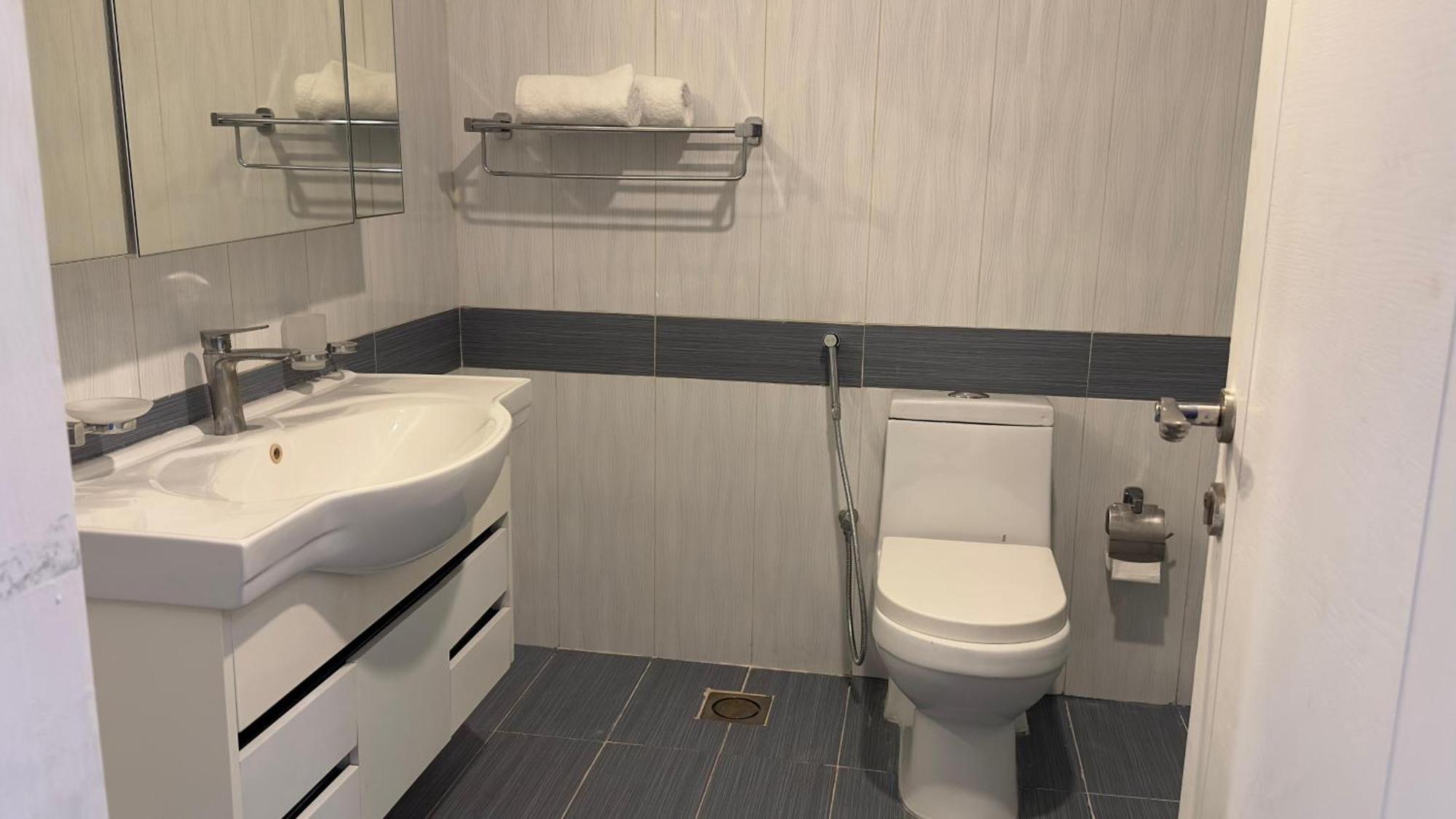 Centaurus Apartments Iszlámábád Kültér fotó