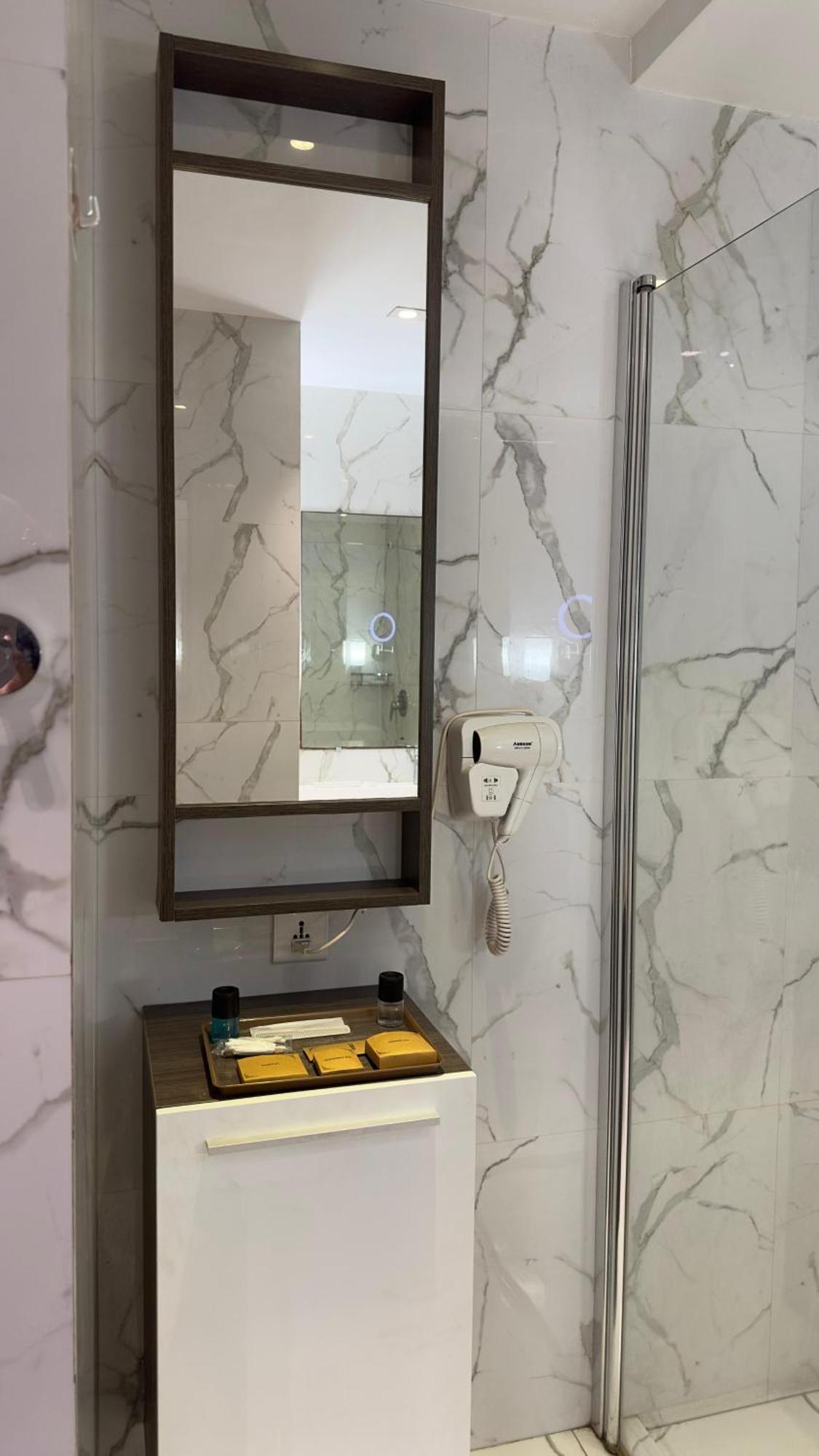 Centaurus Apartments Iszlámábád Kültér fotó